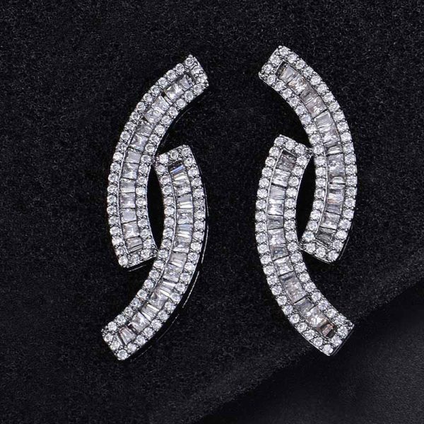 Luxury CZ Unique Geometry Earrings Black Color
