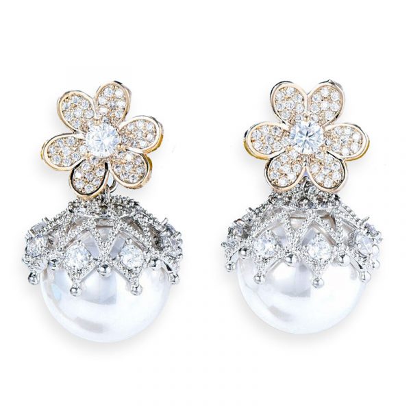 Luxury Simulated Pearl Flower Earrings White Pearl