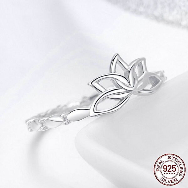 Elegant CZ Lotus Flower Jewelry Set Ring