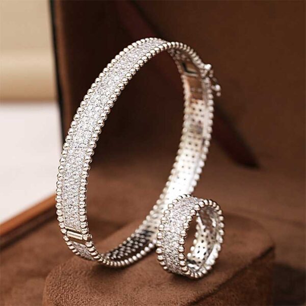 Luxury CZ Gorgeous Bangle and Ring Set Platinum Color Display