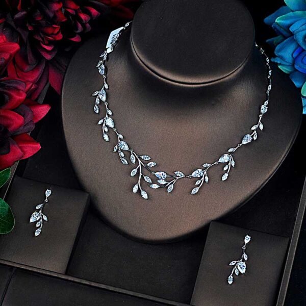 Luxury CZ Leaf Jewelry Set Clear