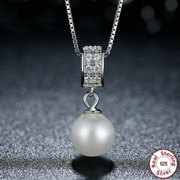 Silver Shell Pearl Pendant Necklace Display